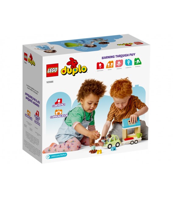 Casă de familie pe roți LEGO 10986